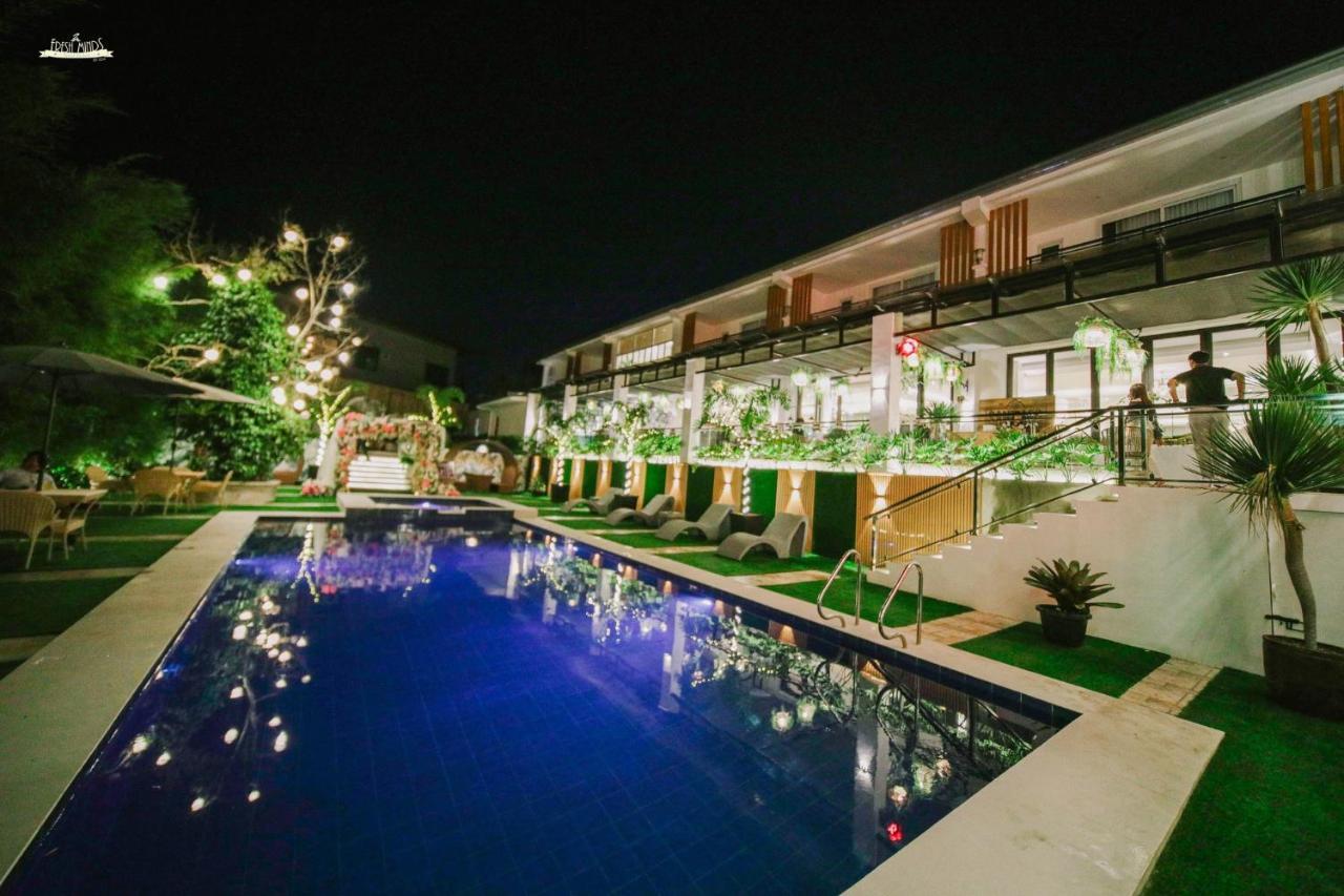 Casa La Silvinas Hotel & Event Resort Tagaytay City Buitenkant foto